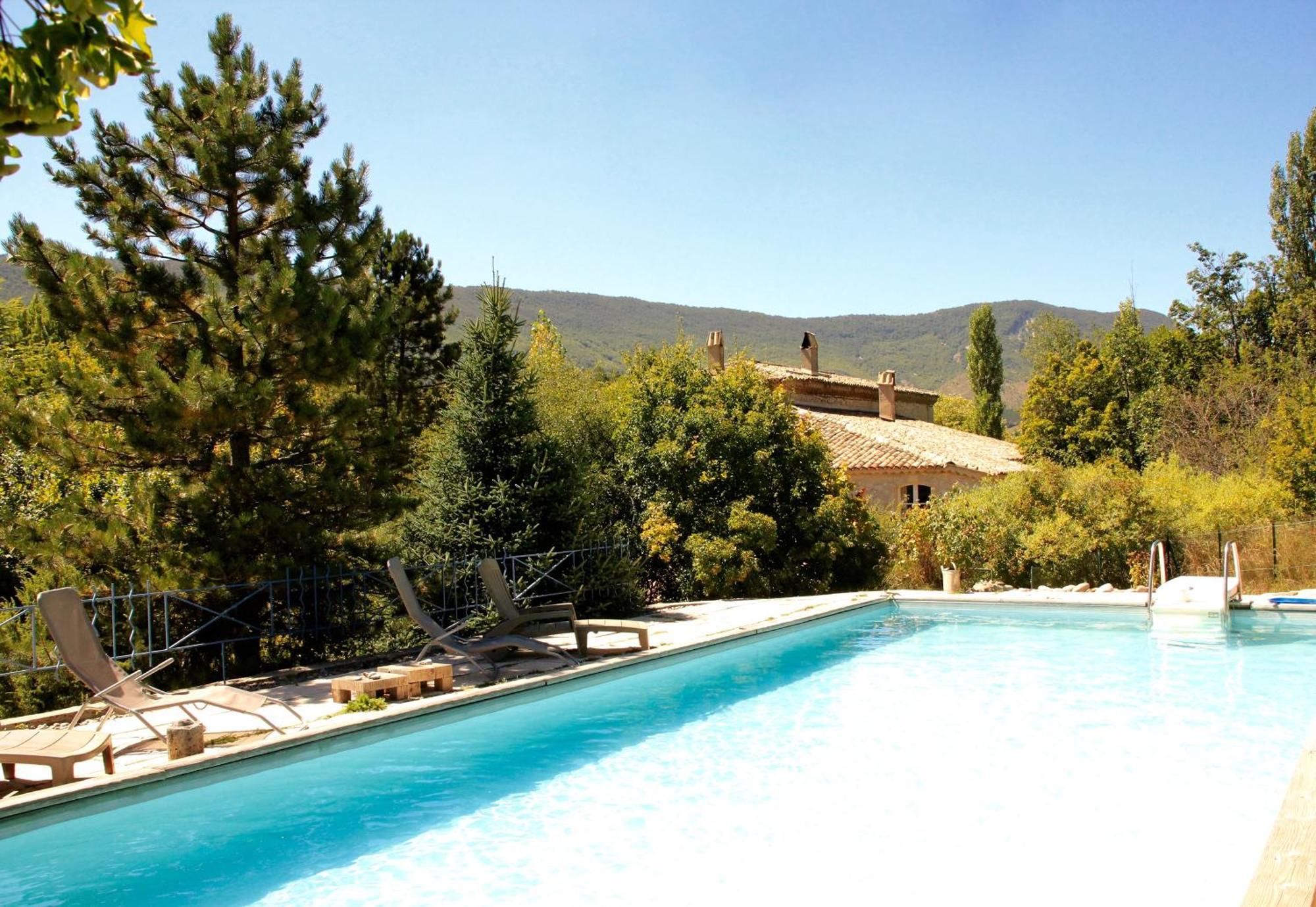 Le Moulin De La Viorne, Gite Avec Piscine Au Coeur De La Nature En Haute-Provence Les Omergues Экстерьер фото